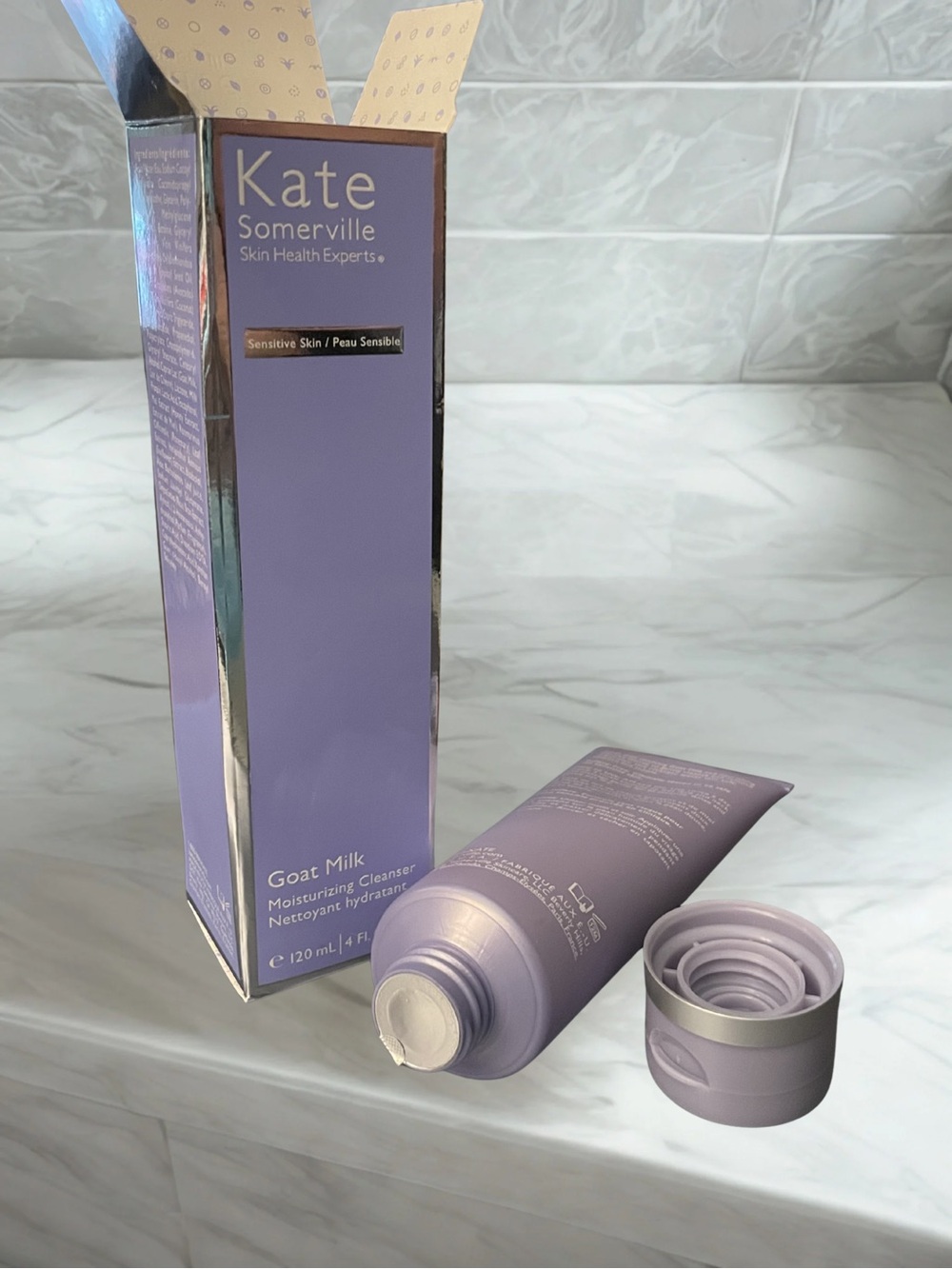 KATE SOMERVILLE Women's Goat Milk Moisturizing Cleanser Sensitive Skin 4oz NIB
